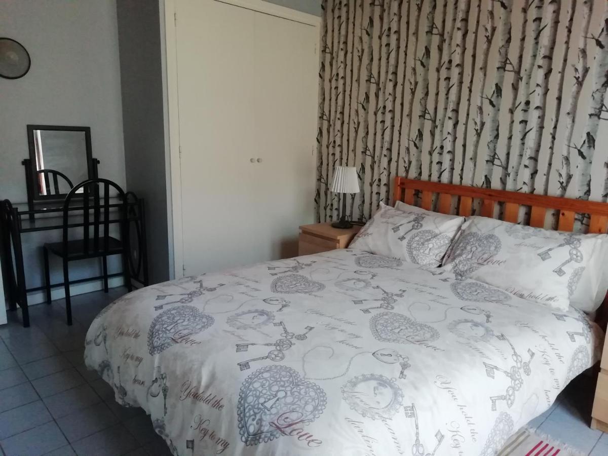 Le Rouge Robin Villa Fougax-et-Barrineuf Ngoại thất bức ảnh